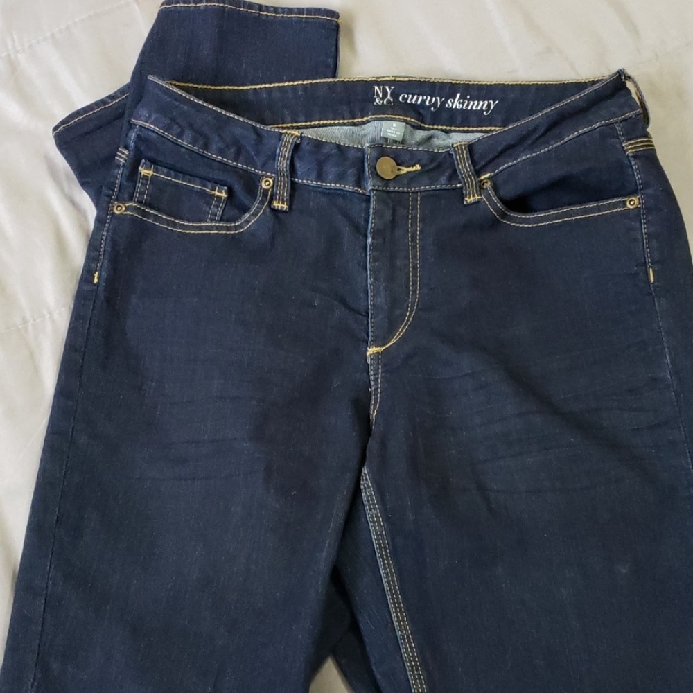 ***pre loved New York and Company Skinny jeans🔥🔥